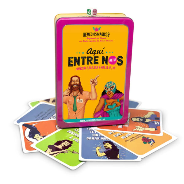 Aquí entre nos: juego de cartas